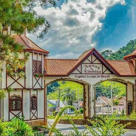 Casa Com Piscina Em Condominio Fechado Águas de Lindóia Exterior foto