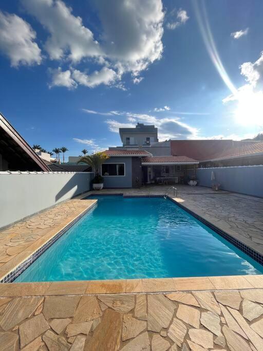 Casa Com Piscina Em Condominio Fechado Águas de Lindóia Exterior foto